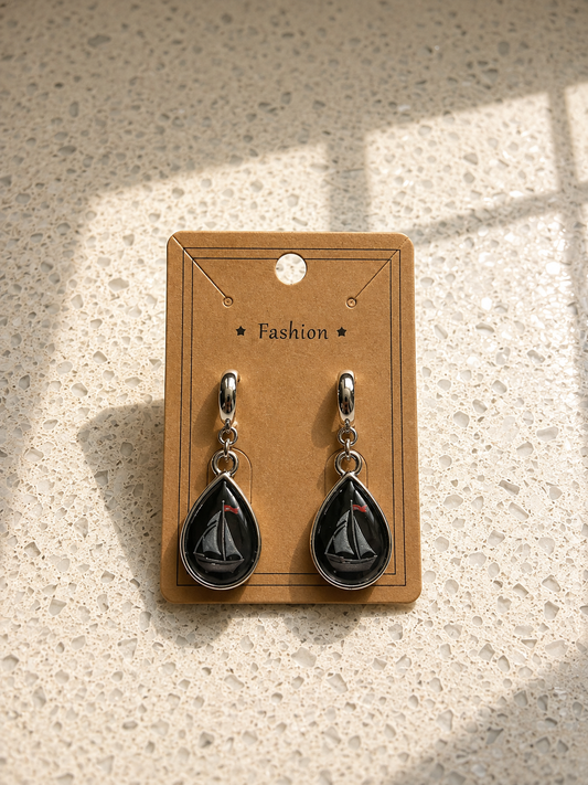 Boat earrings